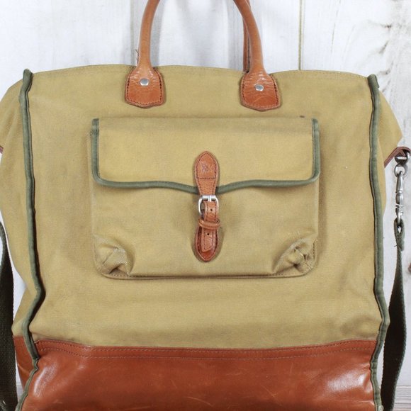 BROTHER'S BRAY Zippered Tote With Shoulder Strap - Picture 2 of 12